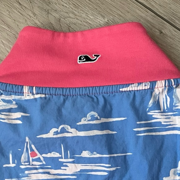 Vineyard Vines Quarter Zip - Picture 8 of 8